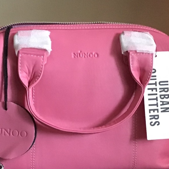 NWT Urban Outfitters Nunoo Small Bobby Silky Shoulder Bag Rose - Picture 7 of 9